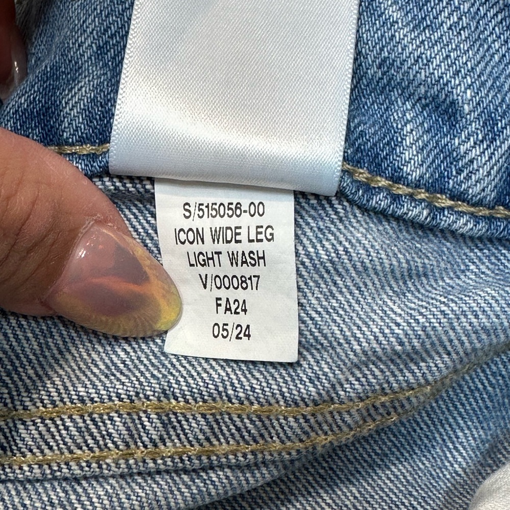 Banana Republic Icon Wide Leg Blue Jeans - Picture 4 of 6